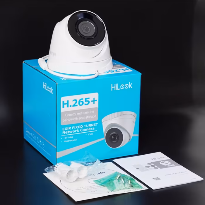 HiLook 2MP IPC-T221H камера с PoE свързване и IP67 защита за надежден външен монтаж