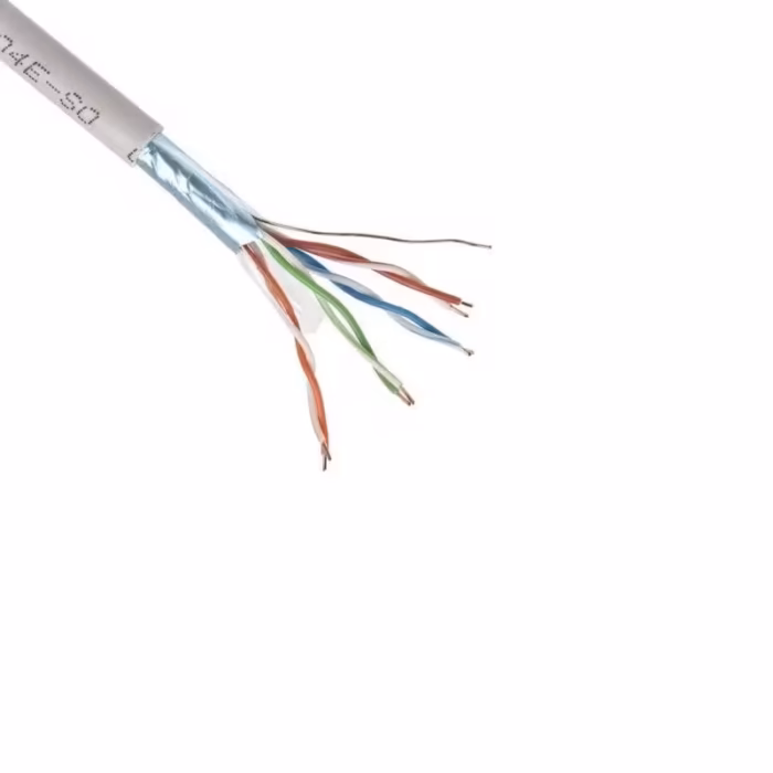 F/UTP Cat.5e 100MHz PVC ECG кабел за суичове, рутери, пач панели и IP устройства