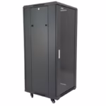 Шкаф 20U 600x600 стоящ 19 инчов шкаф с висок капацитет за техника, кабели и rack аксесоари