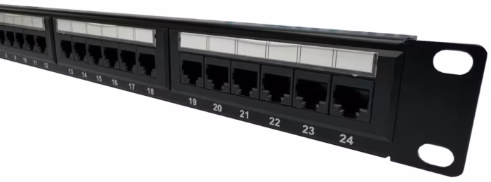 Patch Панел UTP CAT5E rack аксесоар за подредени RJ45 връзки и лесна поддръжка