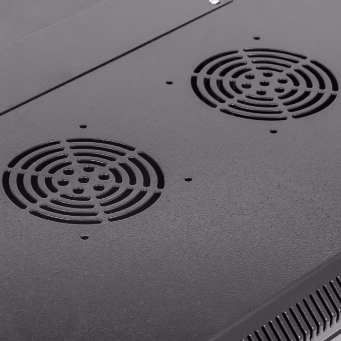 Шкаф 15U 600x450 стоящ решение за подредена LAN и CCTV инсталация без стенен монтаж