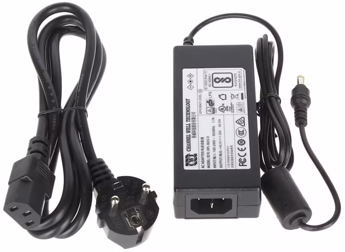 HikVision DS-3E1105P-EI 30W smart PoE switch за подредено CCTV окабеляване и дистанционна поддръжка